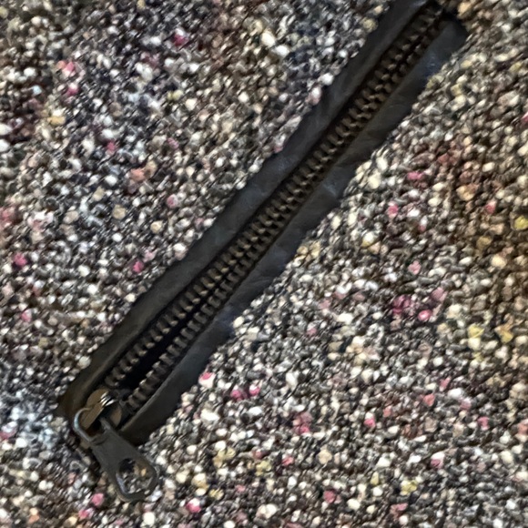 Rag & Bone Women's raglan/boucle Jacket with Black Leather trim size large - Picture 3 of 5